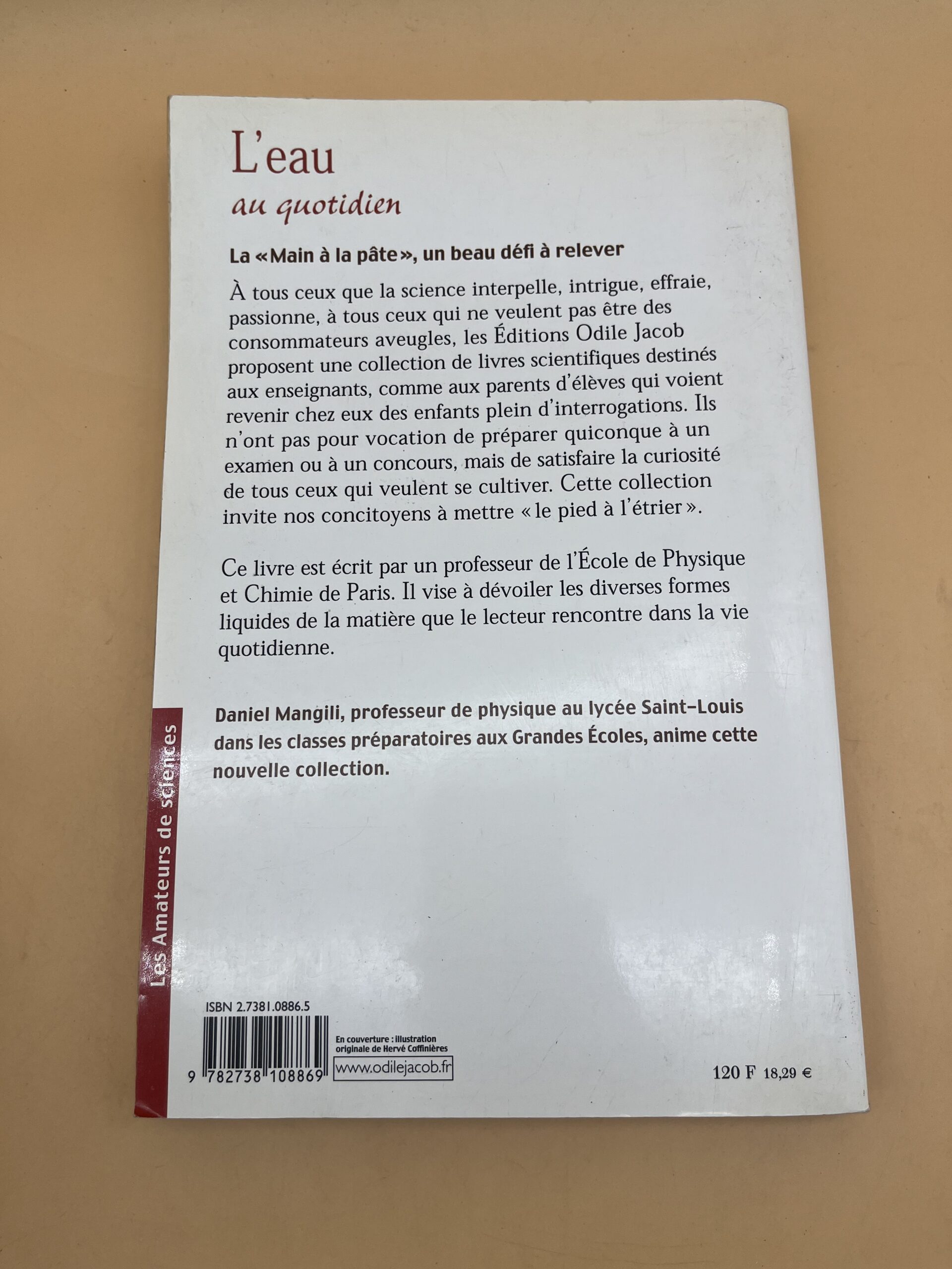 L’eau au quotidien : comprendre les propriétés de l’eau et ses usages dans la vie de tous les jours L’eau au quotidien : comprendre les propriétés de l’eau et ses usages dans la vie de tous les jours