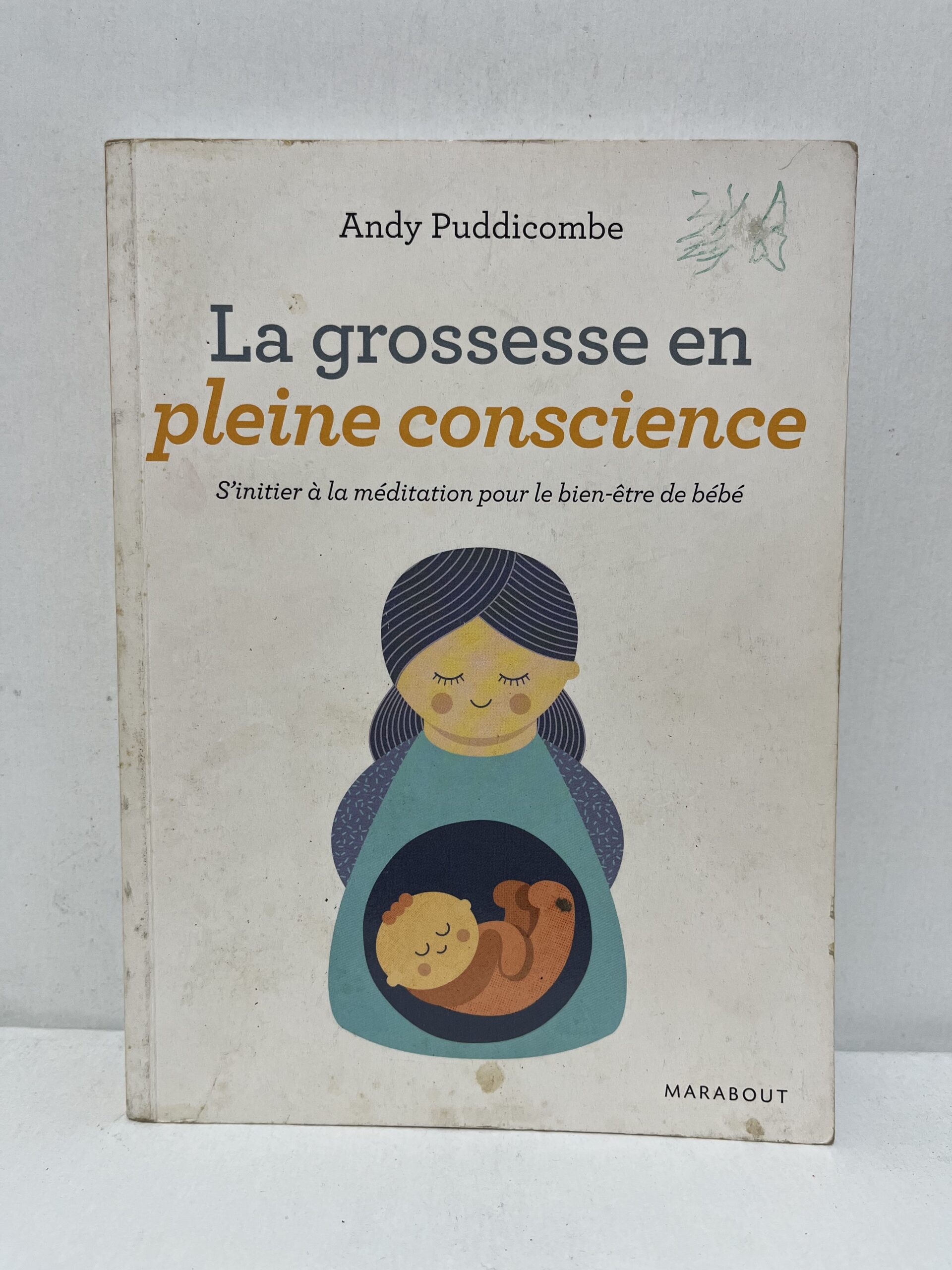 La grossesse en pleine conscience : S’initier à la méditation pour le bien-être de bébé La grossesse en pleine conscience : S’initier à la méditation pour le bien-être de bébé